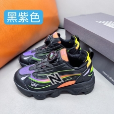 NEW BALANCE SHOES